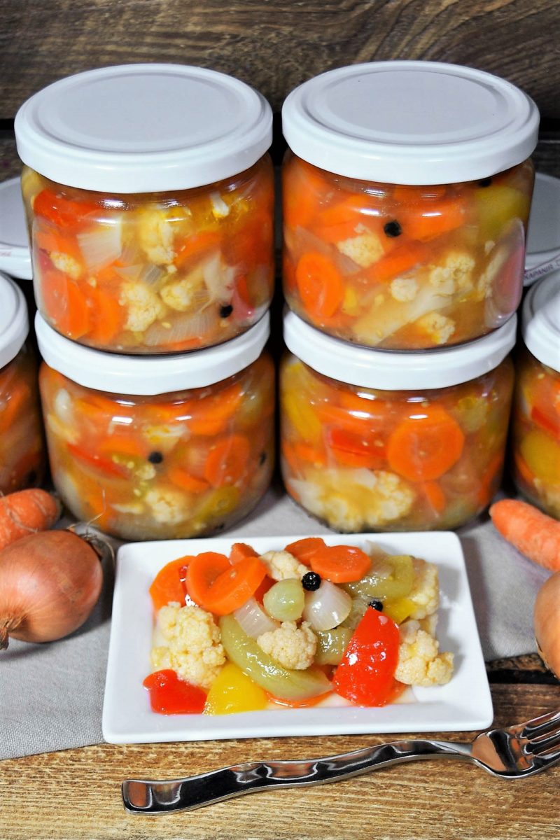 Mesana salata vo tegla-Zdrava hrana-bellakujna