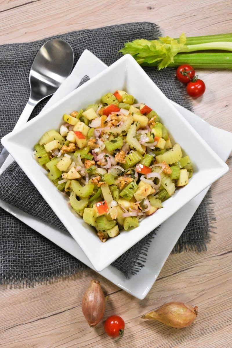 Salata od steblenca od celer na mediteranski stil-Zdrava hrana-bellakujna