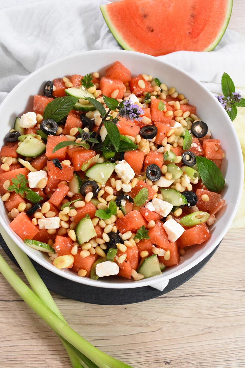Salata od lubenica so sirenje i maslinki-Zdrava hrana-bellakujna
