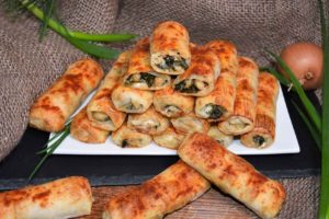 Rolnicki so spanak i bel grav-Serviranje-bellakujna