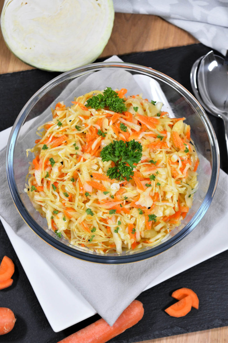 Zelka salata so topol preliv-Salata so morkov-bellakujna