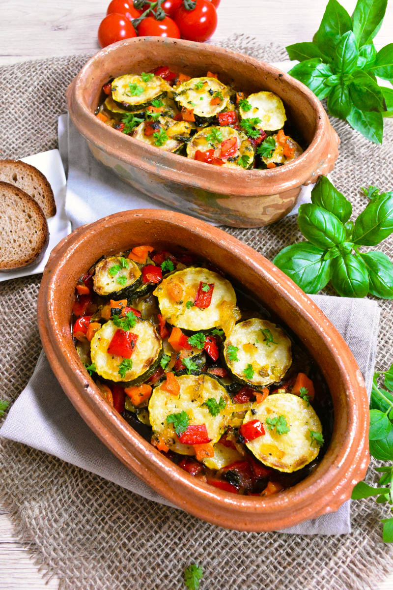 Musaka od tikvicki na babin nacin-Vegansko-bellakujna
