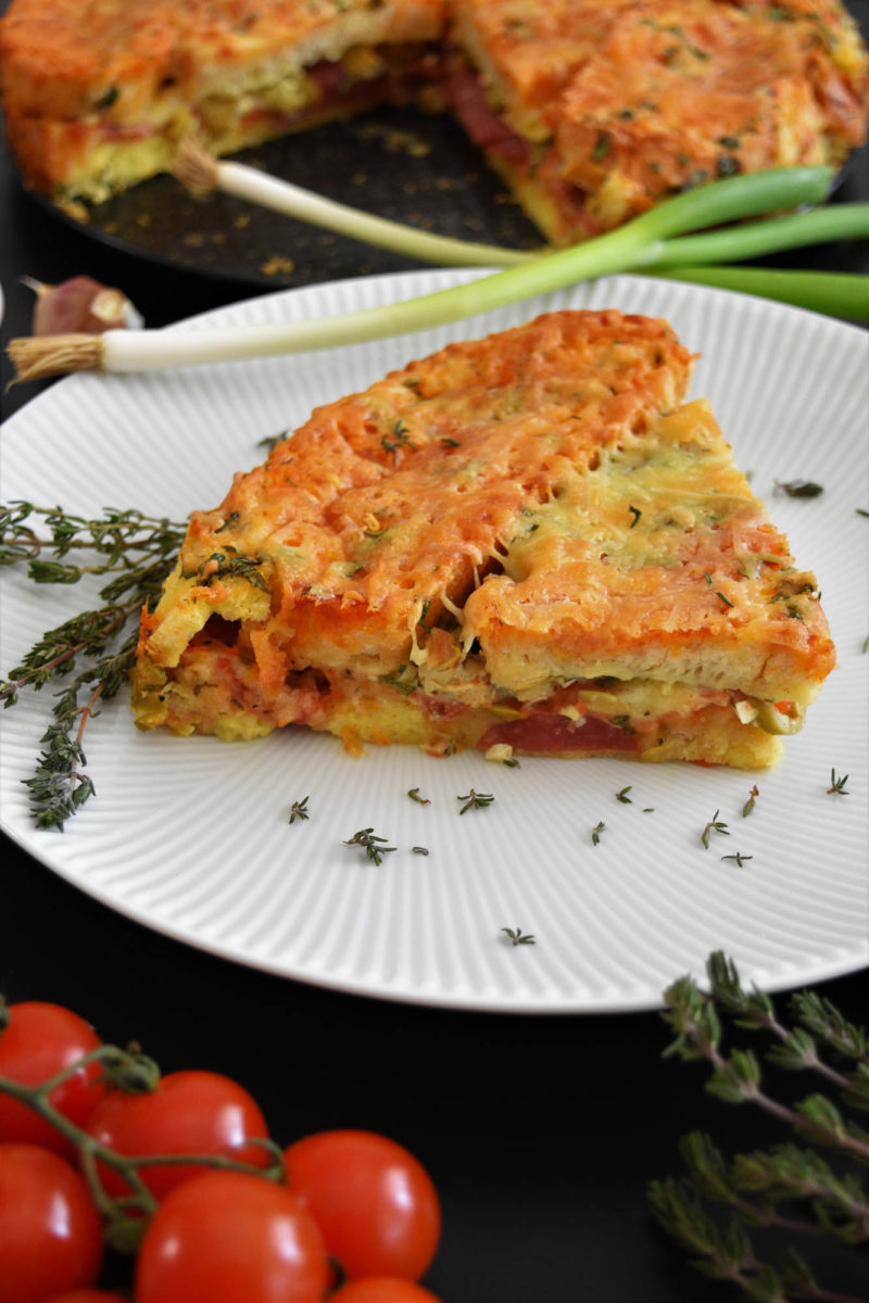 Pica tart od star leb-Glavni jadenja-bellakujna