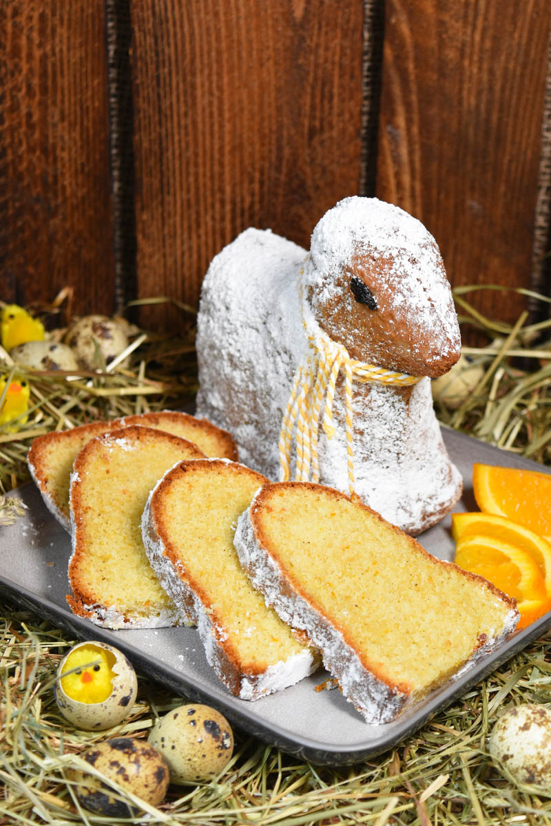 Veligdensko jagne so bademi i portokal-Veligdenska torta-bellakujna