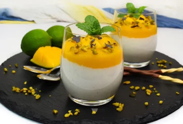 Grčki jogurt so mus od mango-Recept-bellakujna